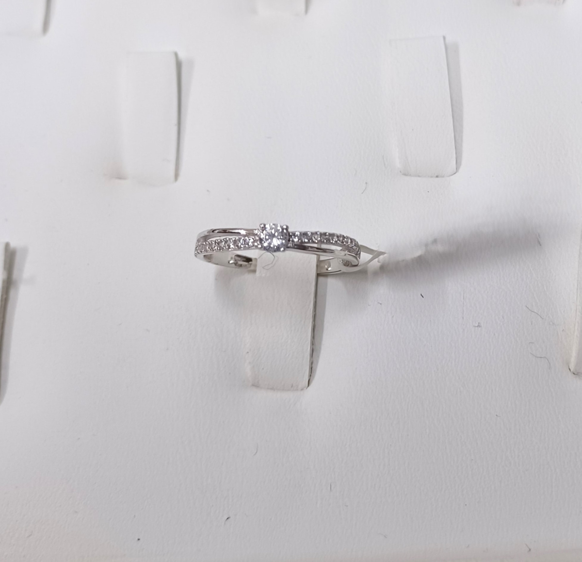 D52-9640W