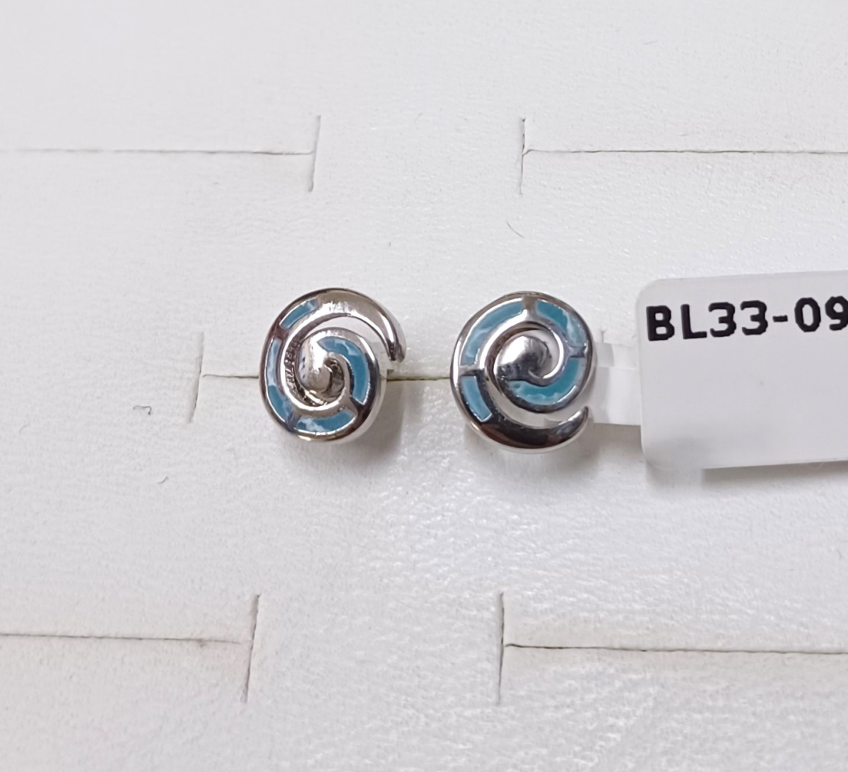 BL33-094
